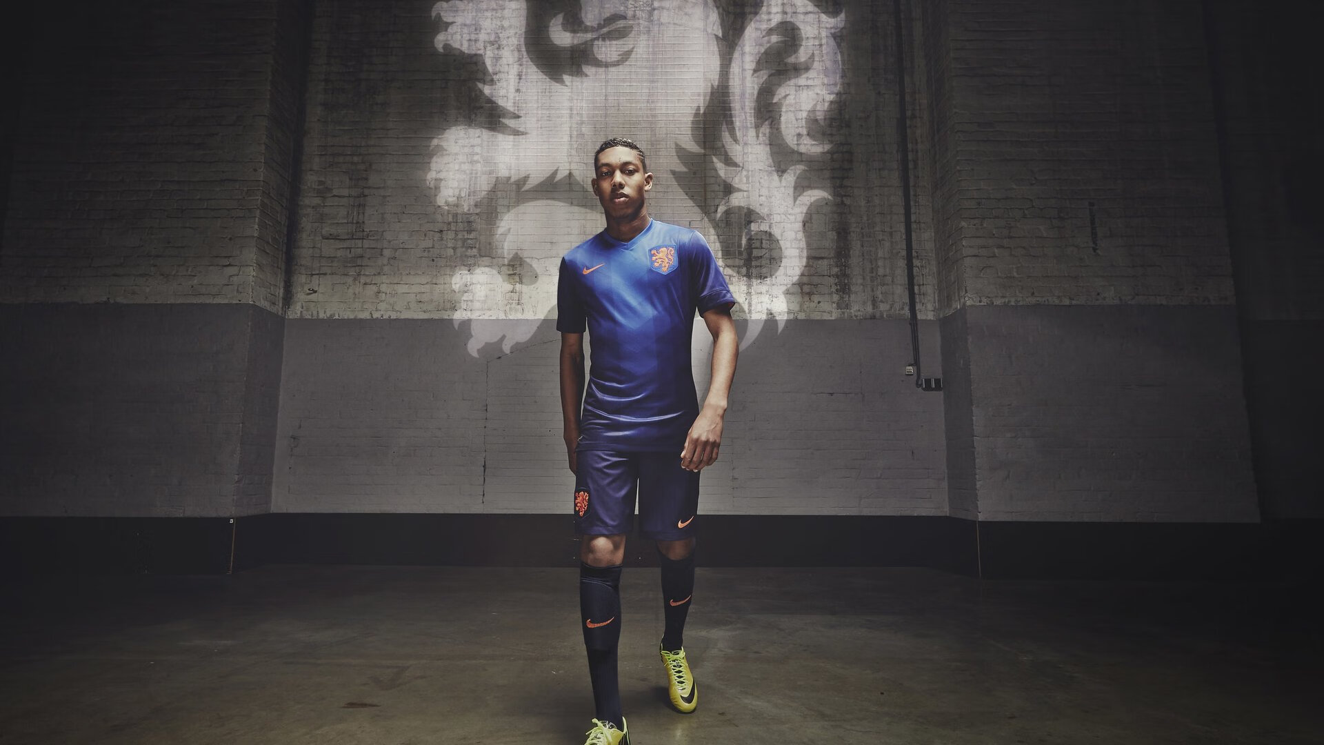 青训特色场馆建设带动区域足球产业发展，青训足球俱乐部怎么招生